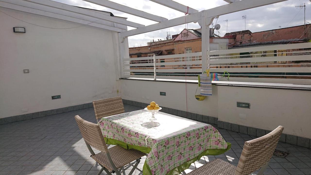 נאפולי Sky-Terrace In Central Station, 3 Bedrooms מראה חיצוני תמונה
